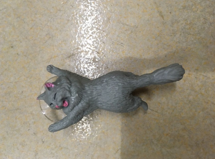 Lazy cat mobile phone holder